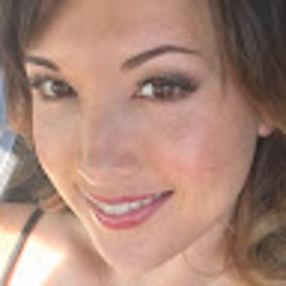 Meet your Posher, Jeri - Picture 1 of 1